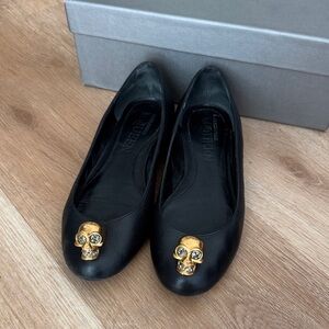 Alexander McQueen Skull Leather Black Flats